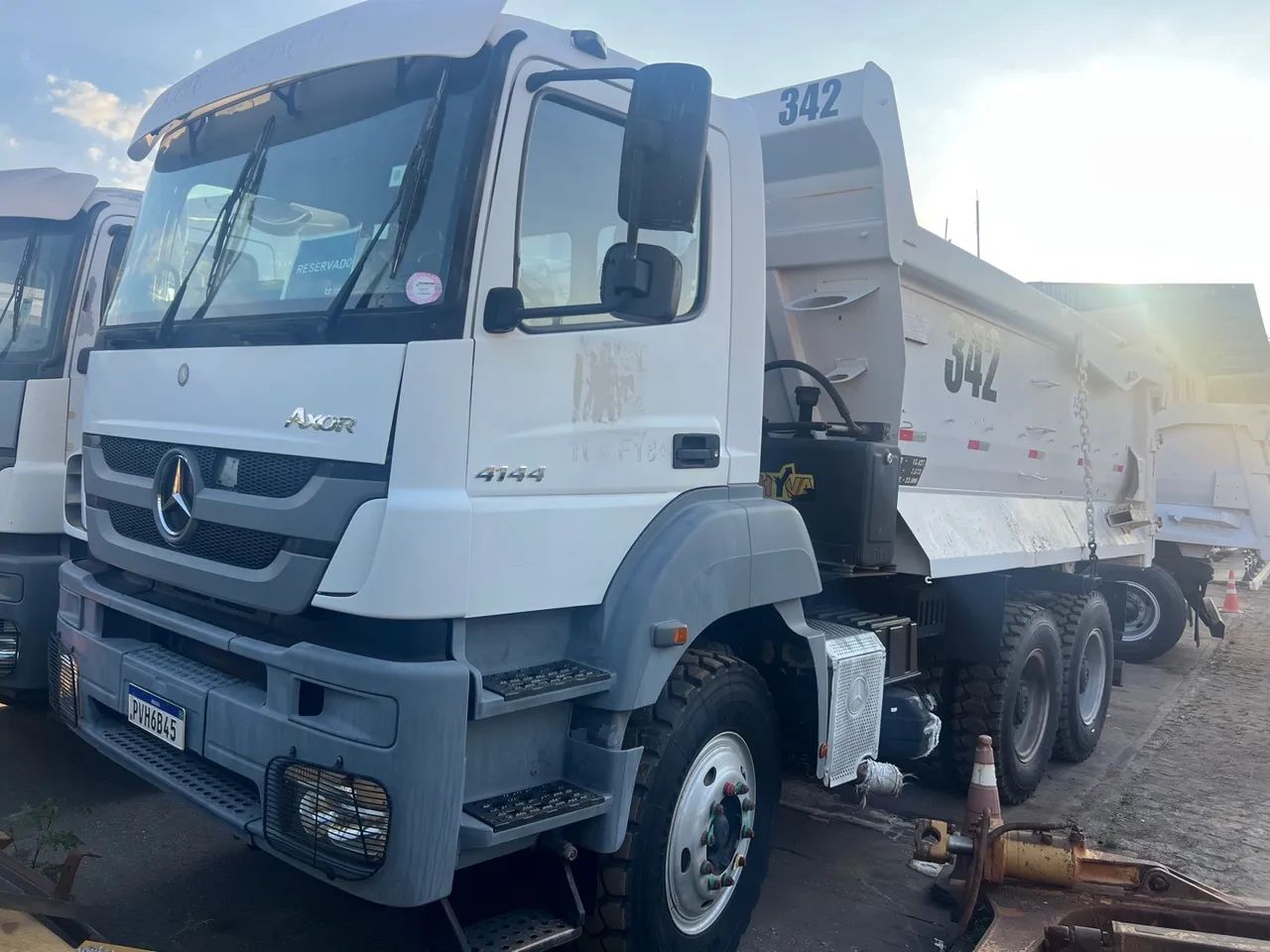 MB 4144 6x4 2014 .