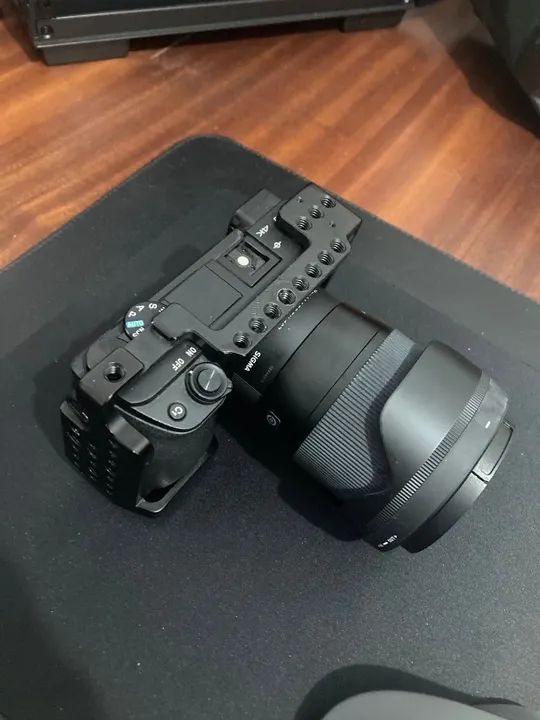 Câmera Sony a6400 com lente sigma 16mm - Foto 3