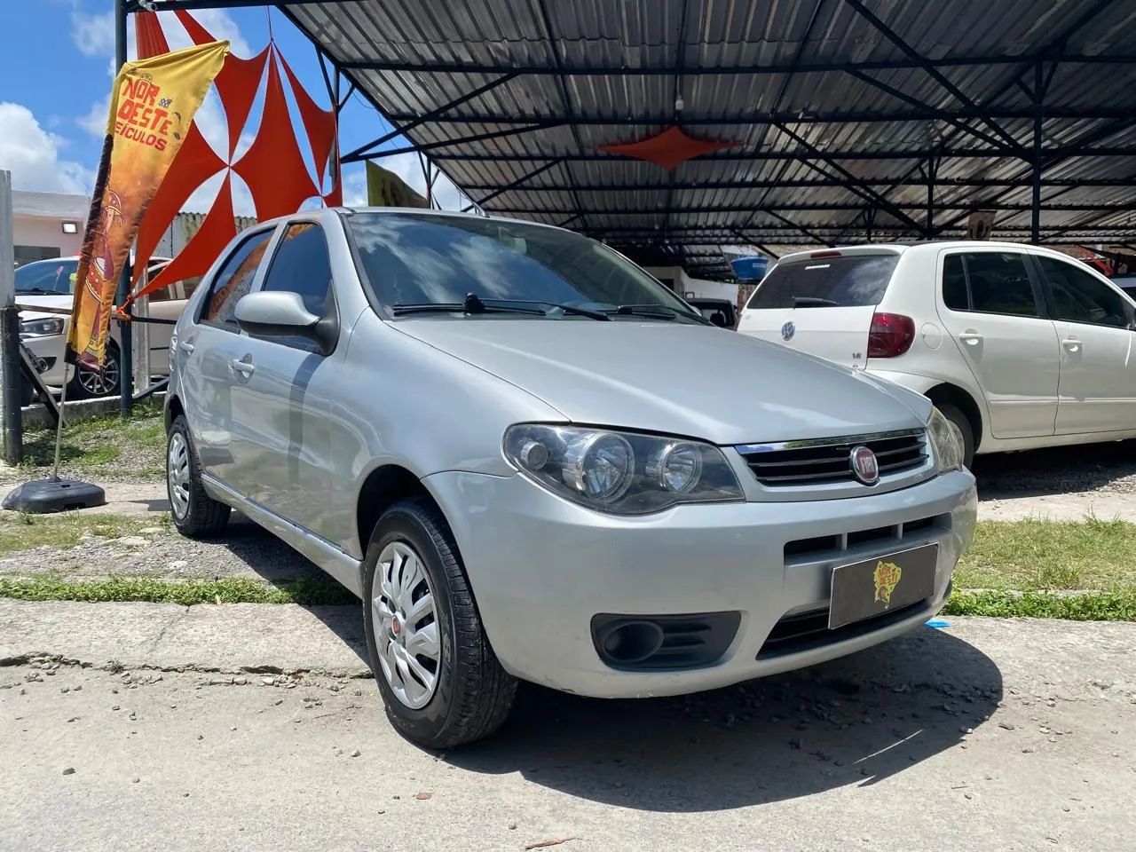 FIAT PALIO 1.0 FLEX 2015 único dono 