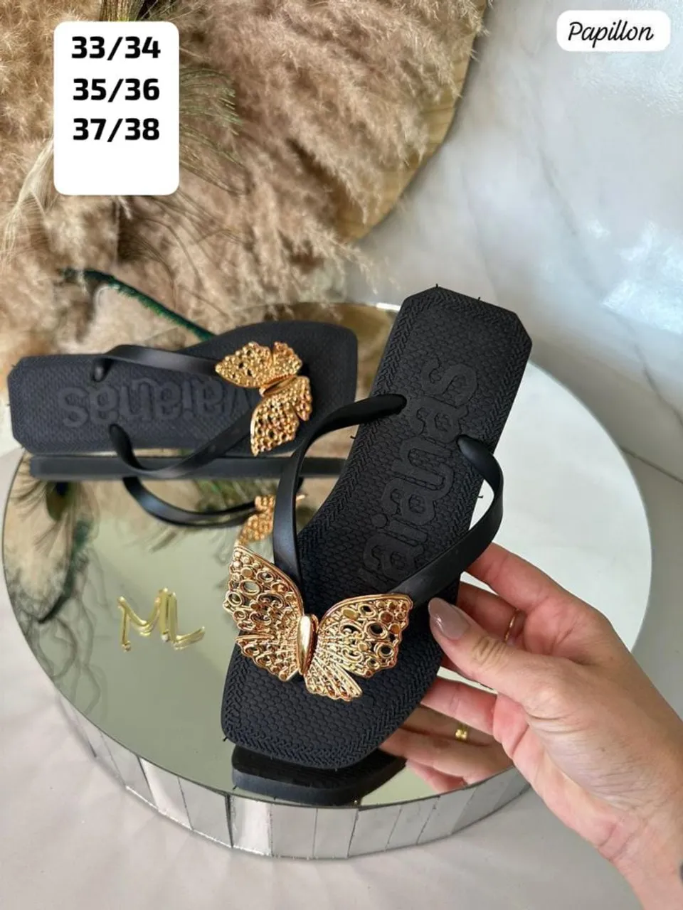 Chinelo Havaianas Feminino com Borboleta Dourada