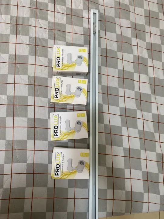 Trilho eletrificado branco 1m com 4 spots 7w!