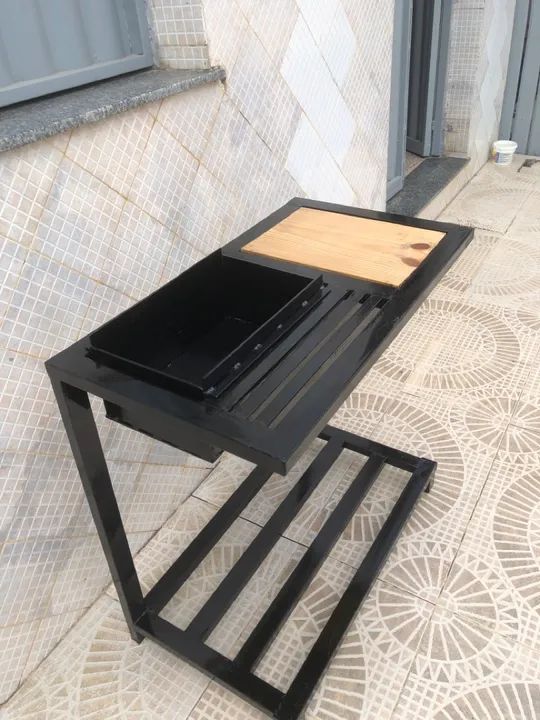 Churrasqueira de Ferro com Prateleira - Foto 3