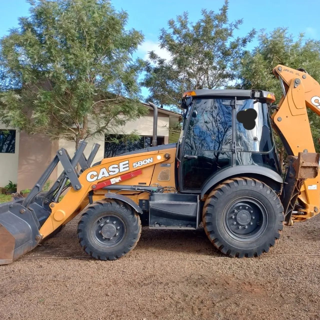 RETROESCAVADEIRA CASE 580N  4x4 2017 - COMPRE COM ENTRADA DE  R$ 29.800,00