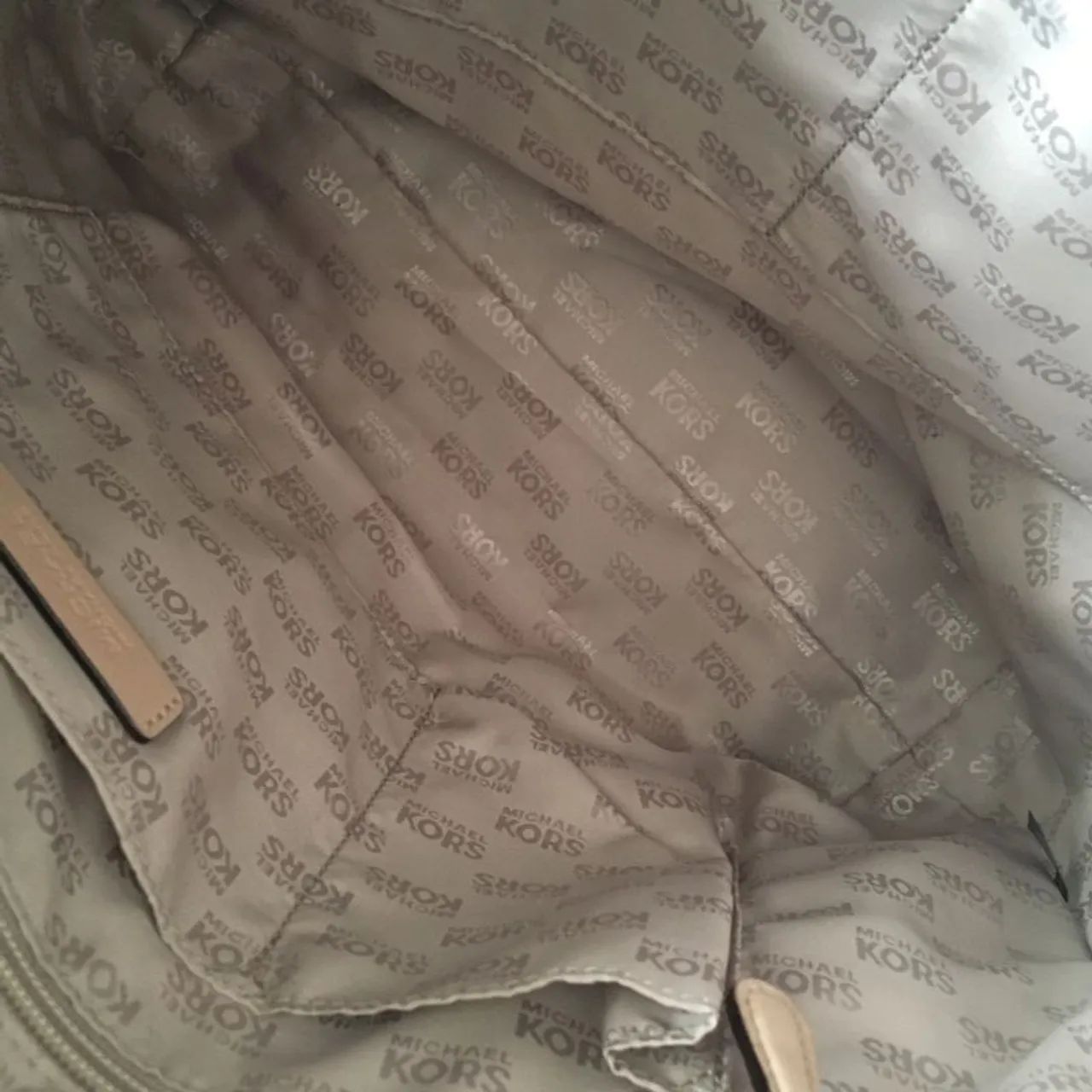 Bolsa Michael Kors - Foto 4