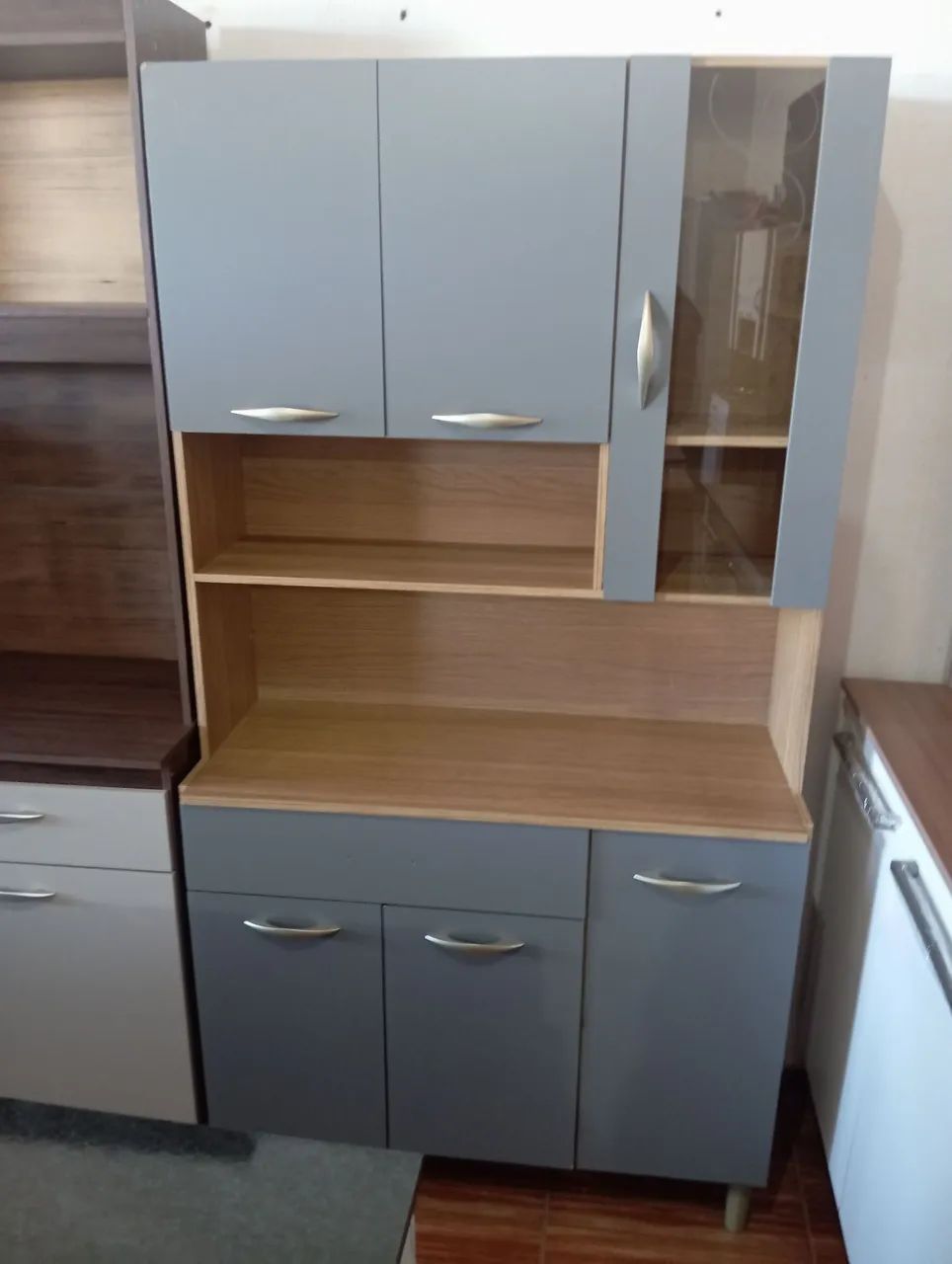 Armário de cozinha novo