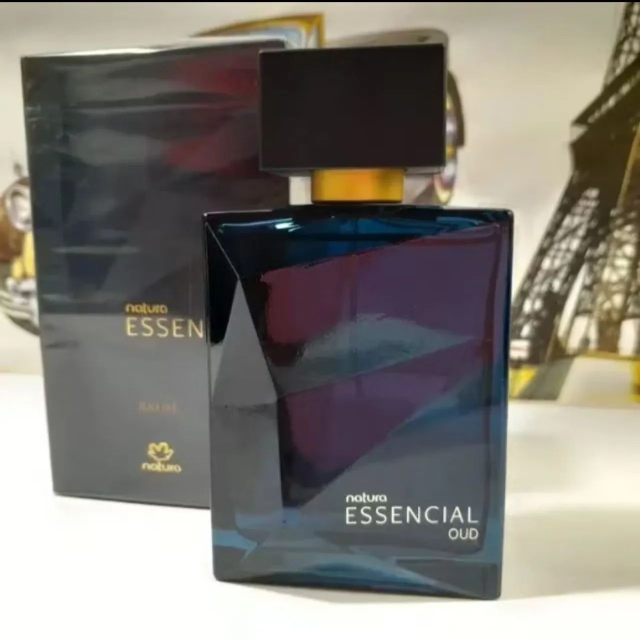 Perfume Essencial Oud masculino 