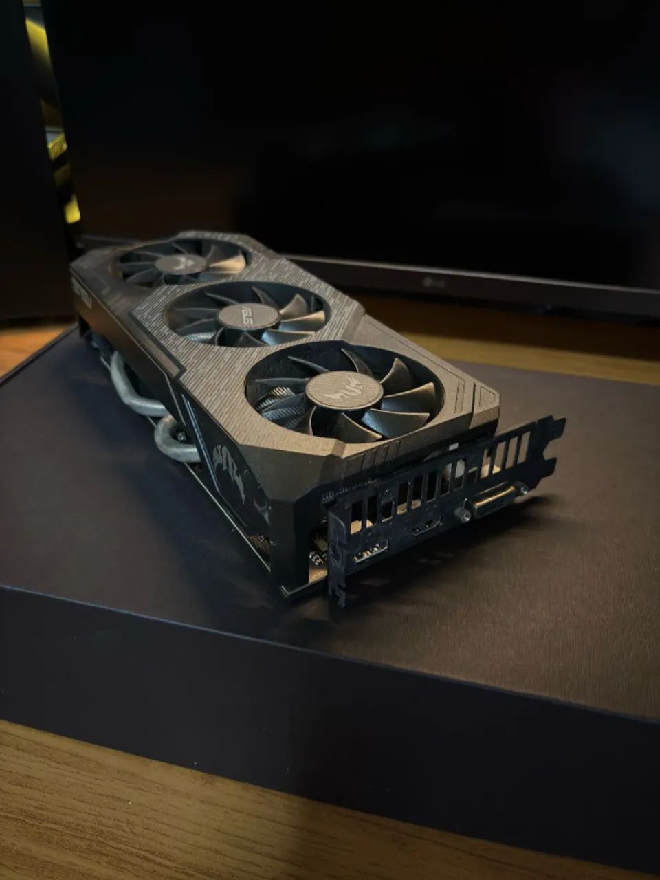 ASUS TUF Gaming X3 GeForce® GTX 1660 SUPER OC edition 6GB GDDR6 - Foto 4