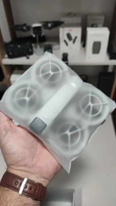 Drone DJI NEO Combo Fly More - Oficial Brasil - 1 ano de garantia  - Foto 5