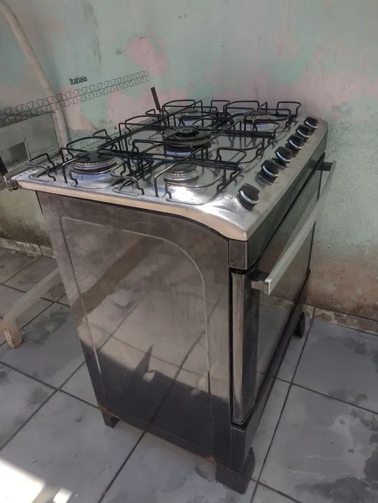 Fogão Itatiaia 5 bocas funcionando perfeitamente 450 - Foto 6