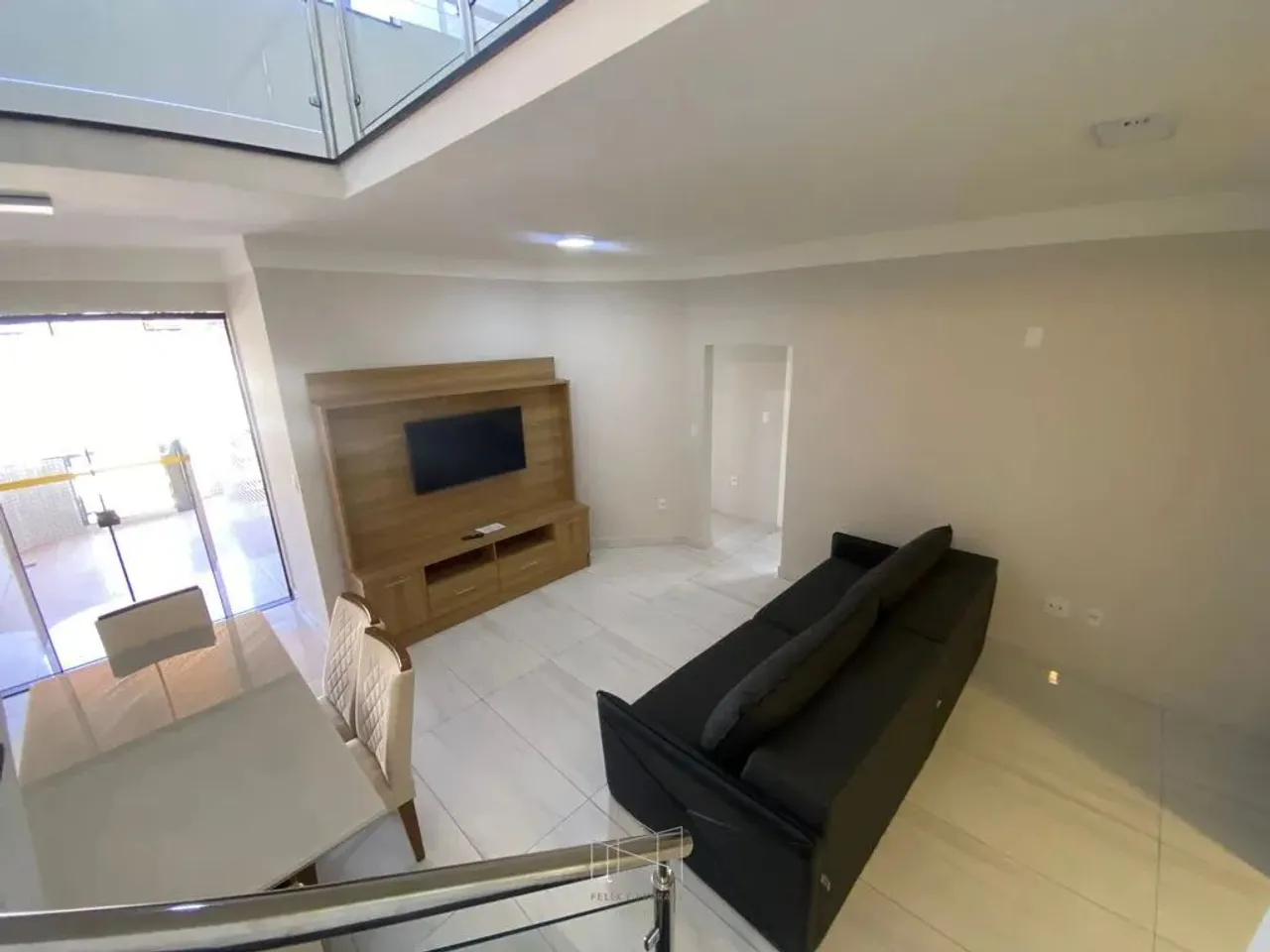 Cobertura Duplex com Vista Mar para Aluguel Fixo Vila Nova, Cabo Frio