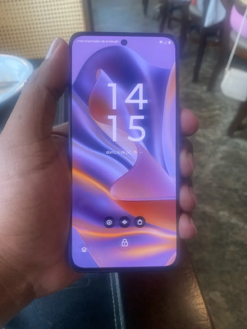 Celular novíssimo
