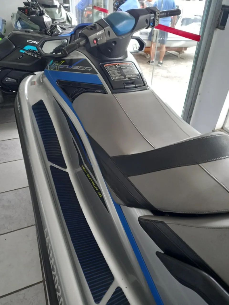 Jet Ski Yamaha VX Cruizer 1100 Azul 248 horas Estado de Novo - ano 2020 - Foto 4