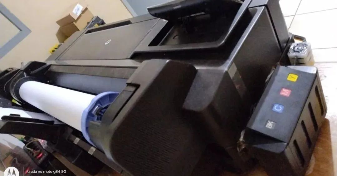 Impressora Plotter HP DesignJet T120 - Foto 2