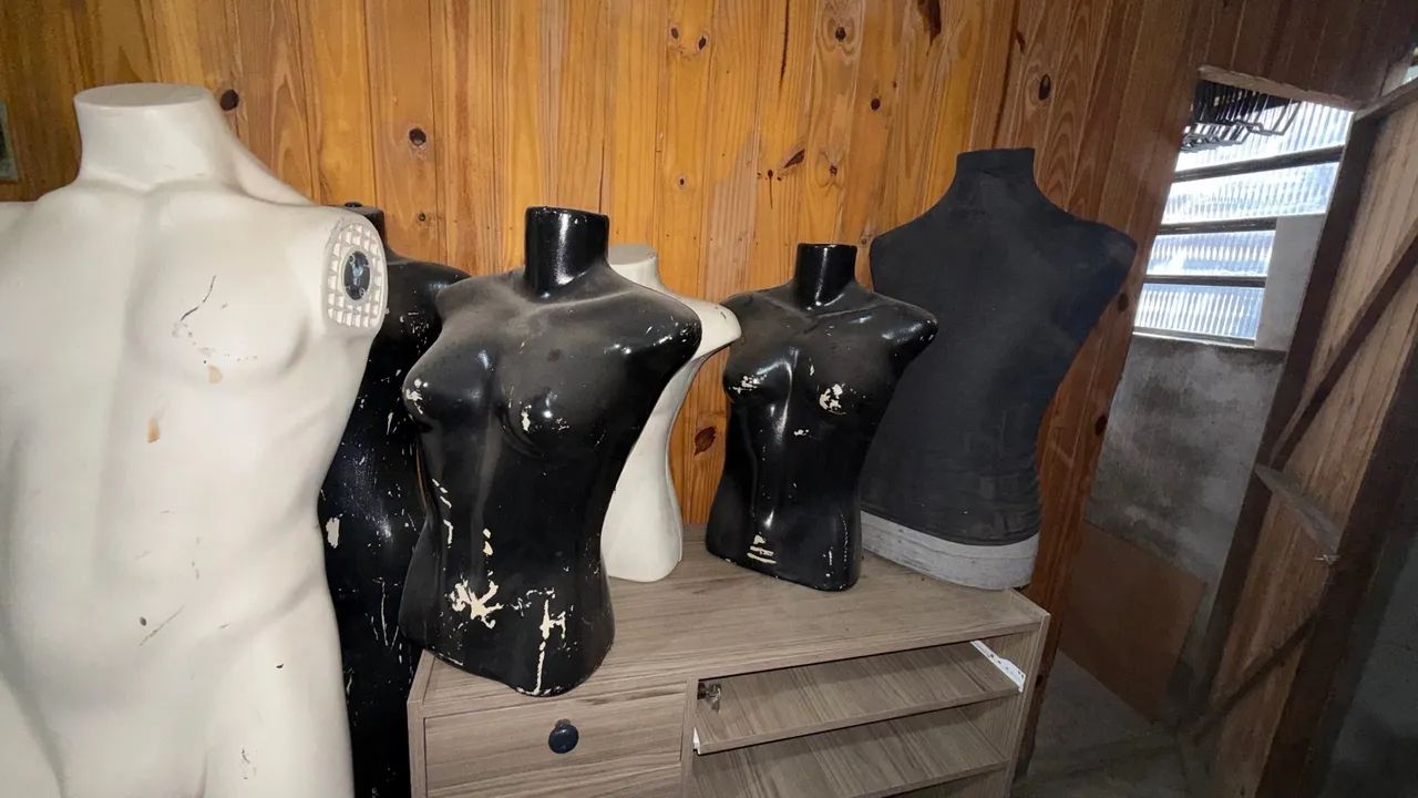 Manequins Femininos e Masculinos - Ideal para Lojas e Vitrines - Foto 5