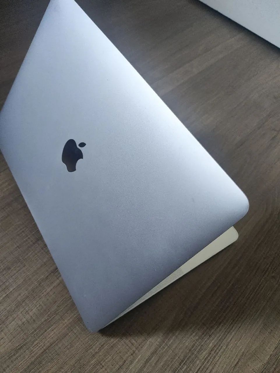 MacBook pro 2020 i5 8 gigas SSD 256 - Notebooks - Centro, Curitiba