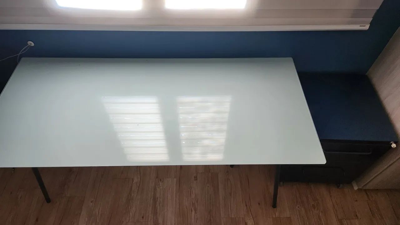 Mesa de escritório vidro temperado Tok stok - Foto 3