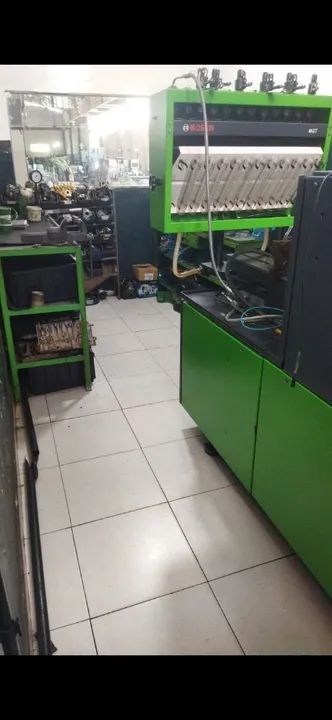 Oficina de bombas injetoras e bicos common rail com bancada boch 615 eps 200 - Foto 2