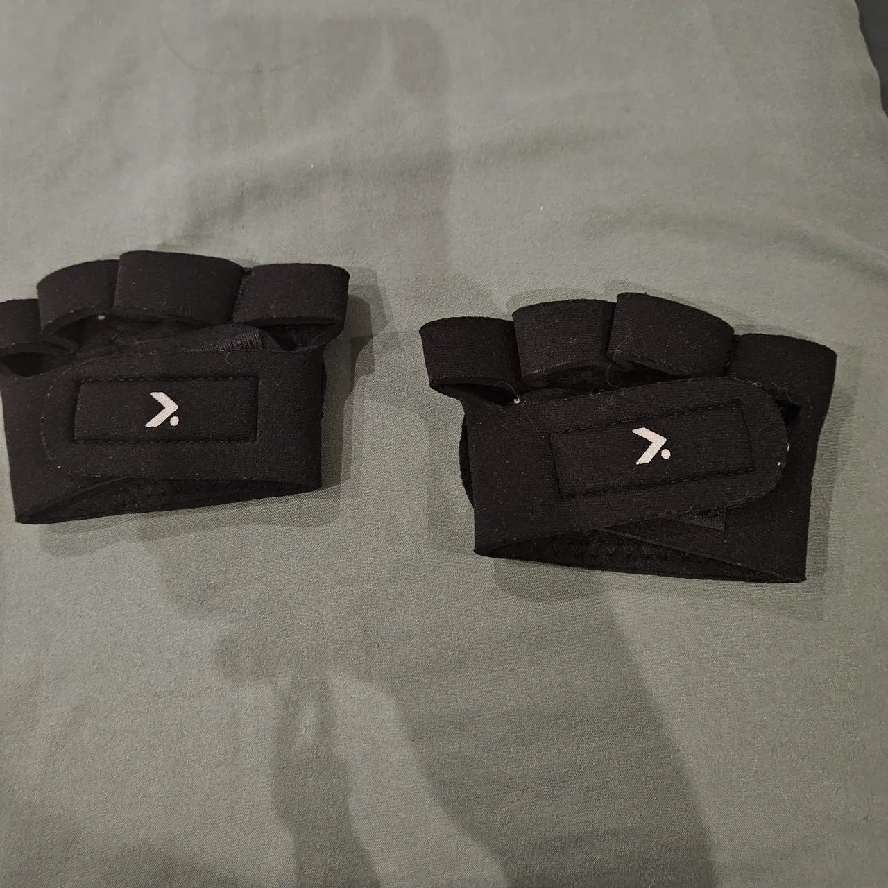 Luva de academia64960455930627120