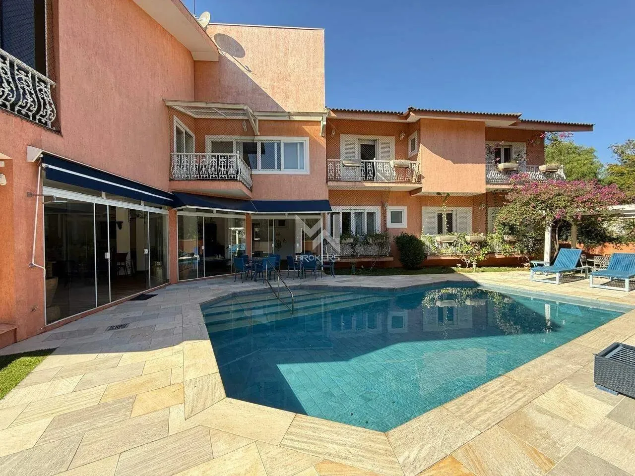 Casa à venda no Condomínio Estância Marambaia em Vinhedo - SP