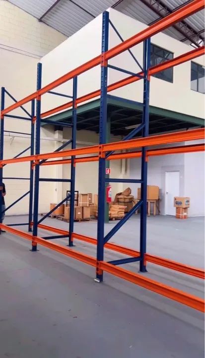 Industrial pallet rack storage structure63824579681411120