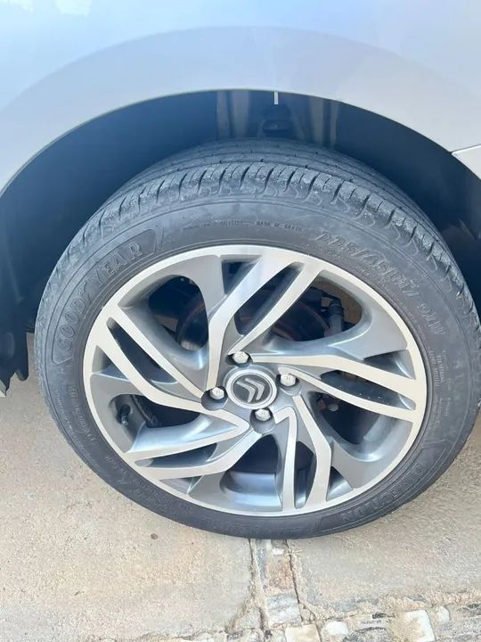 C4 Lounge Exclusive THP 1.6 Turbo 2014 - Foto 7