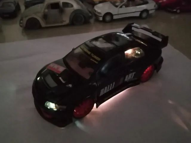 Miniatura Mitsubishi Evolution Viii 1/24 Kentoys #1j995 - Foto 2