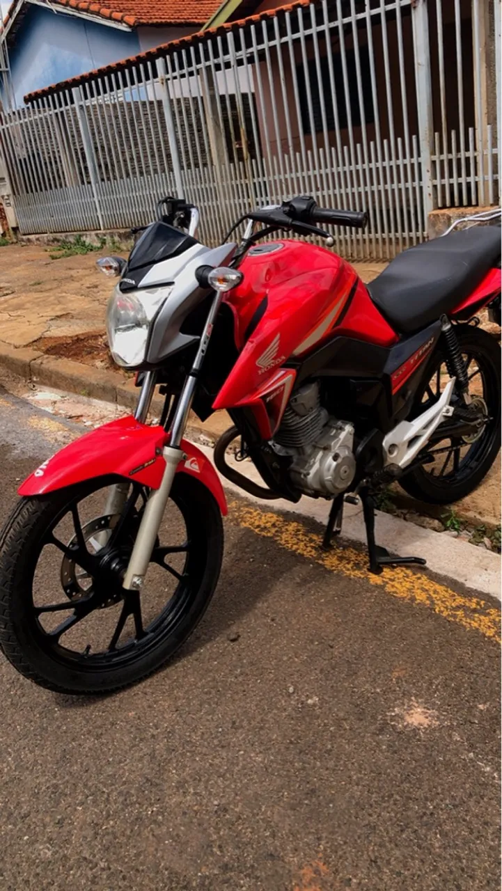 Vendo ou troco por carro do meu interesse