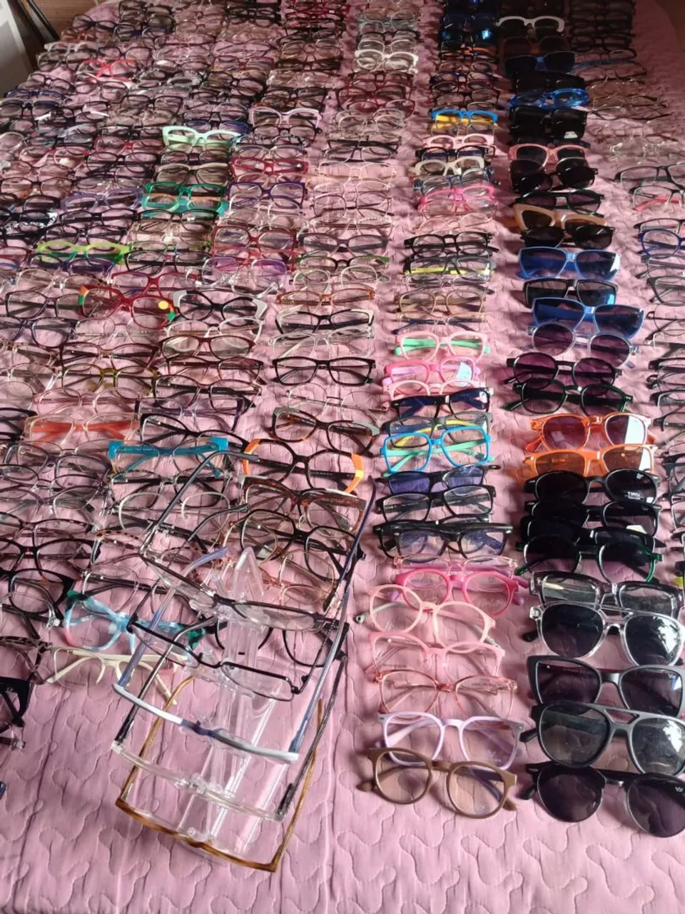 Oculos e armações de grau criança e adulto