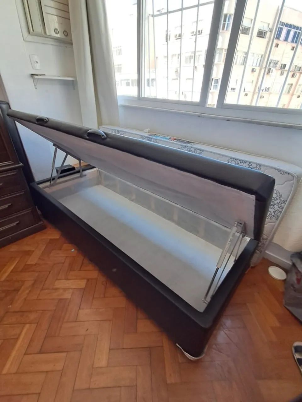 Ótima cama box, baú de solteiro com colchão excelente marca Castor! - Foto 3