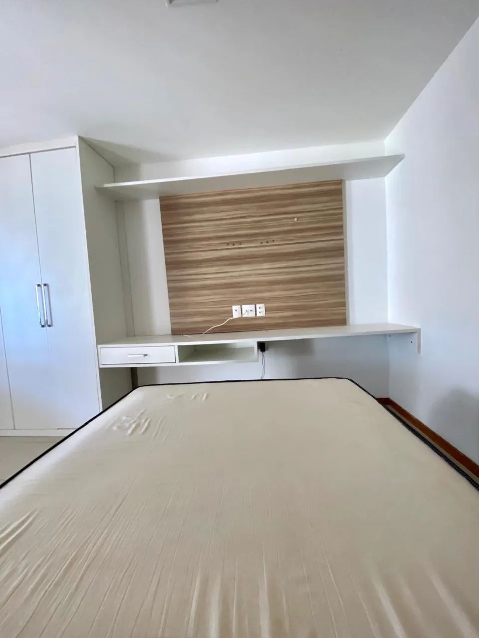 Pituba Orla 1/4 Mobiliado Varandão Goumert Vista Mar Cinematográfica  - Foto 10