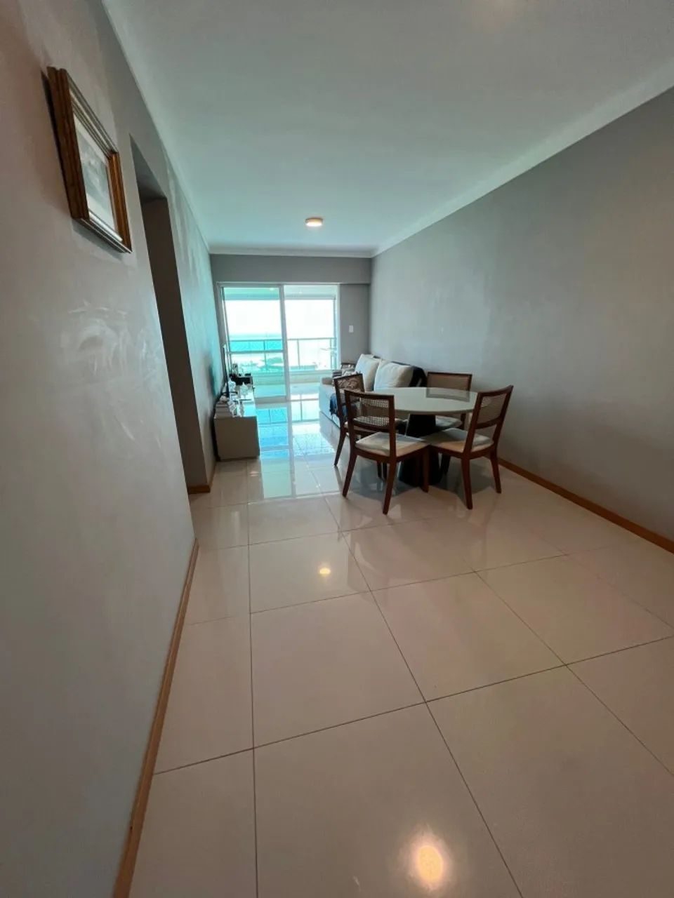 Vendo apartamento, 112m², 3/4, varanda, 2 vagas. Armação. - Foto 2