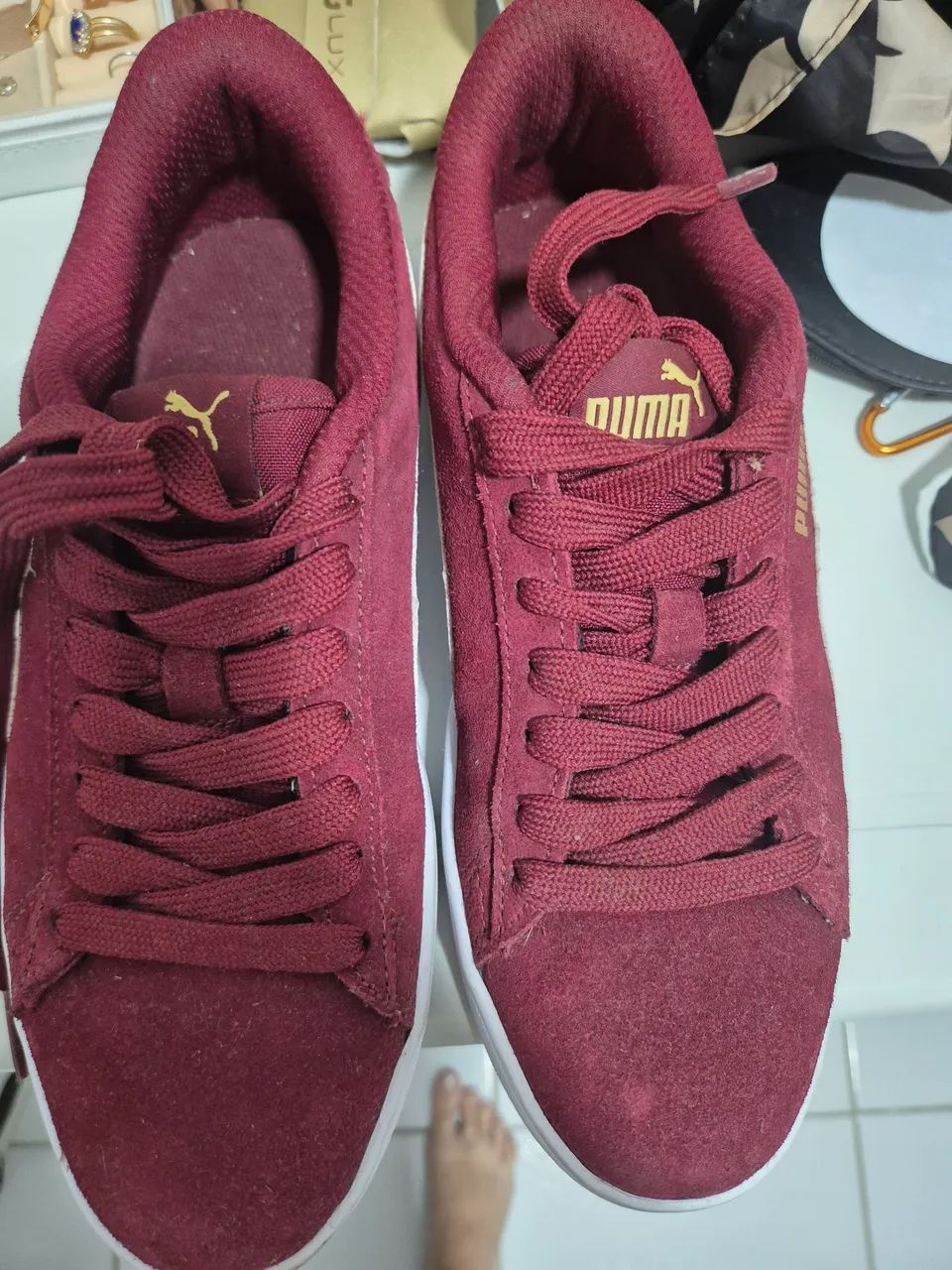 Tênis Puma Vermelho com Detalhes Brancos - Foto 2