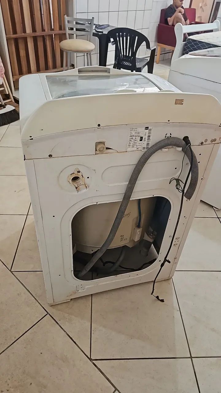 Máquina de Lavar Roupa Electrolux - Foto 4