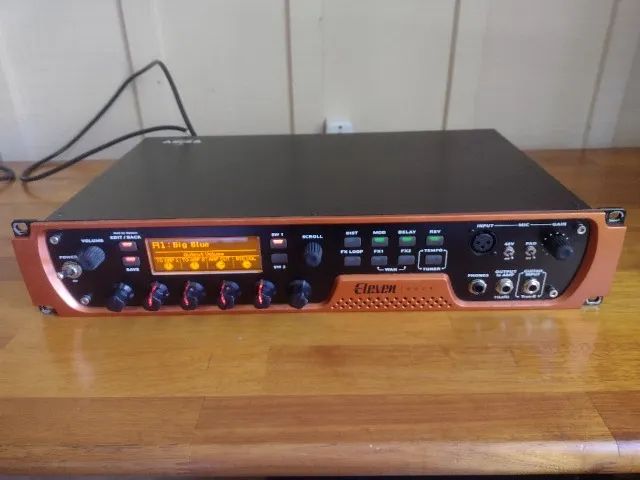 マルチエフェクター！Avid eleven rack! Avid Eleven Rack - Multiefeitos e Interface de Áudio P/ Guitarra