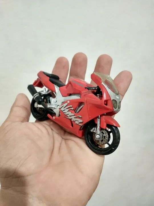 ミニカー masalkeya700 Miniatura Moto Kawasaki Ninja ZX-7R - 1:18 - Maisto - Loose