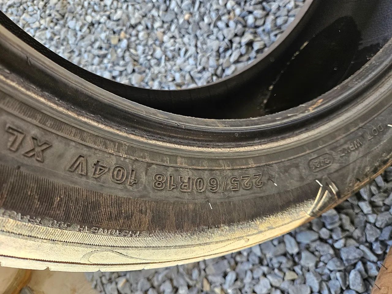 Pneu para carro Aro 18 - Foto 4