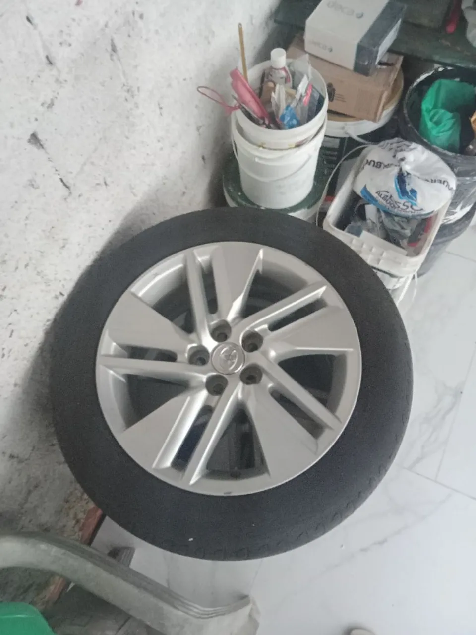 Roda de liga leve Toyota