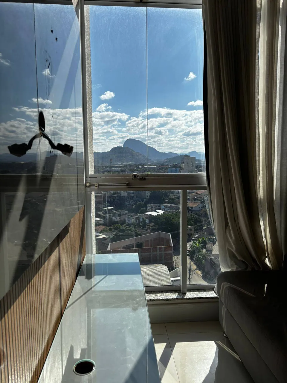 MARAVILHOSO APT EM CARIACICA COM 2 QTS SENDO 1 SUITE COM SOL DA TARDE