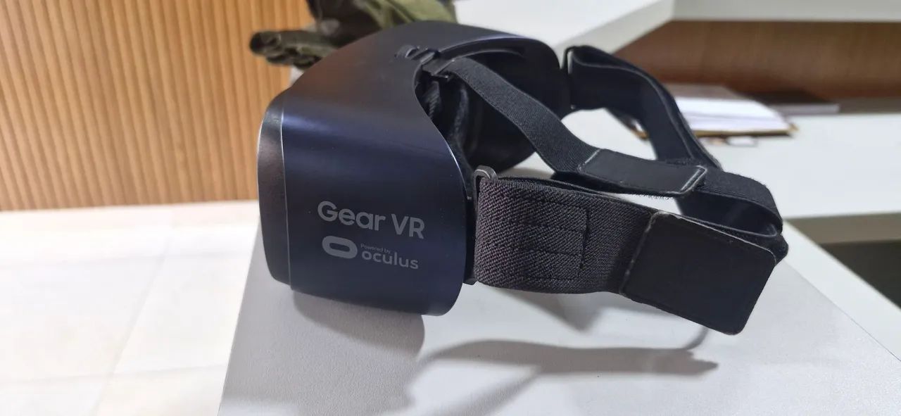 Óculos de Realidade Virtual Samsung Gear VR