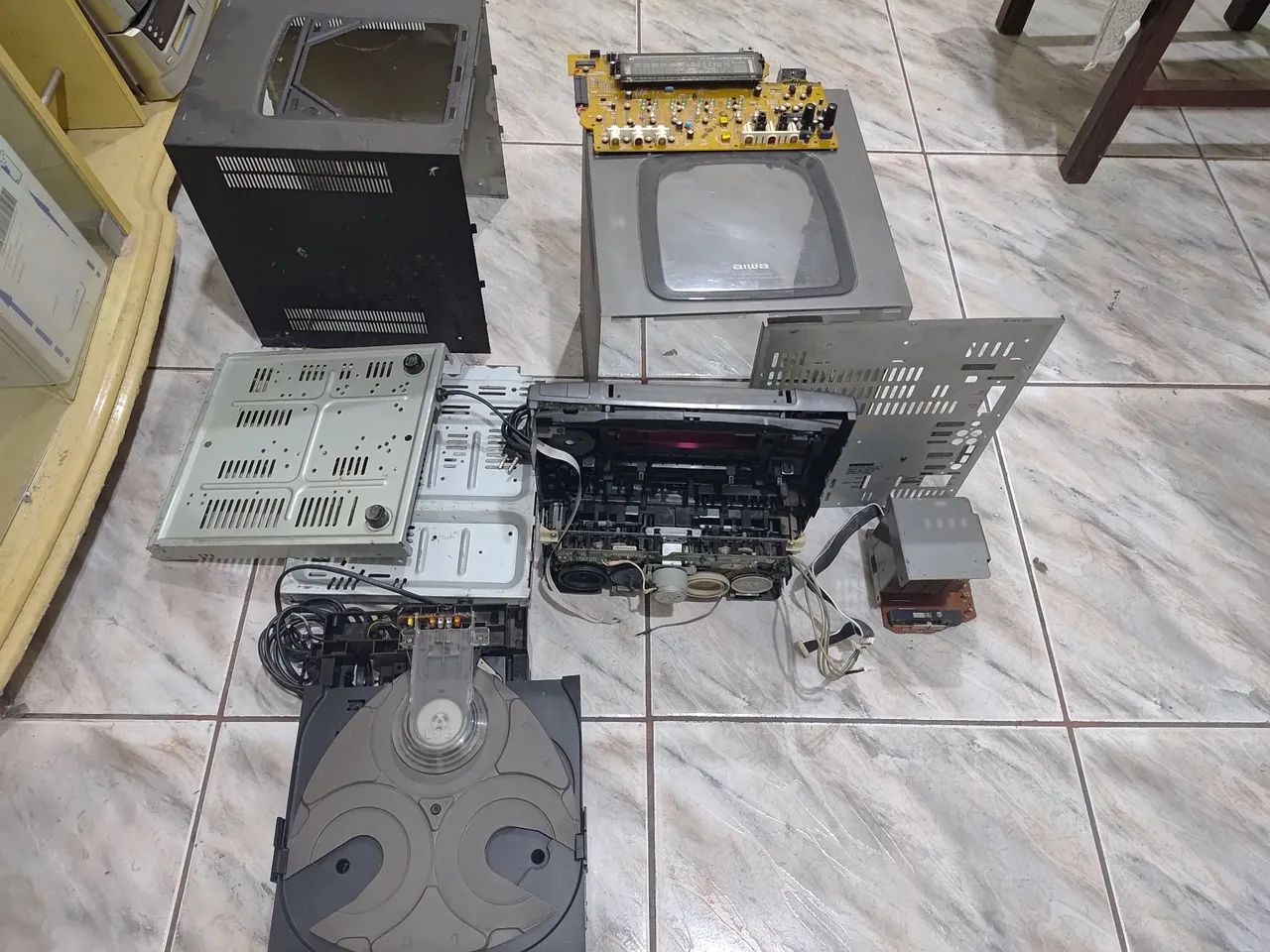 Aiwa nsx v70 partes avulsas  - Foto 2