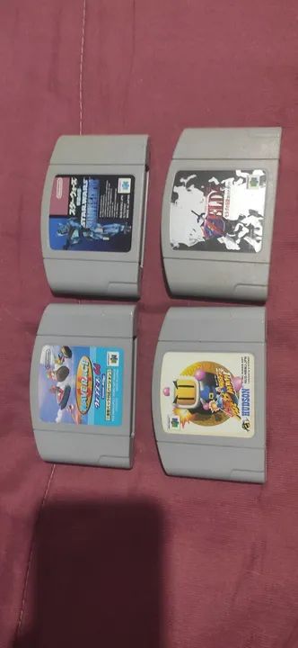 Lote de 4 jogos de Nintendo 64