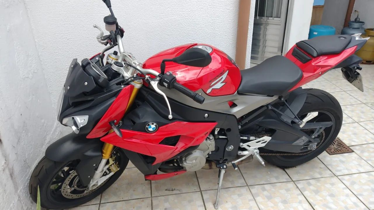 BMW S1000R COM APENAS 4.208KM - Foto 3