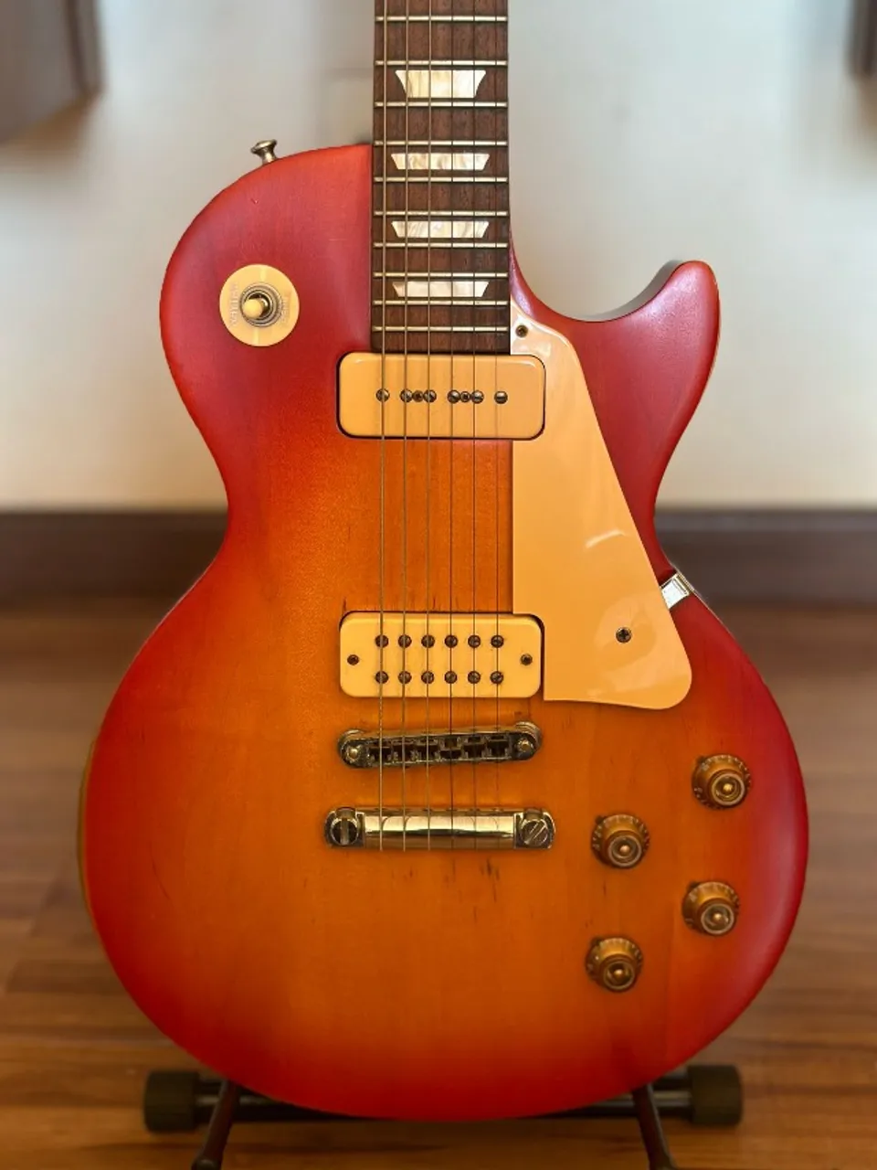Guitarra Gibson Les Paul Tribute