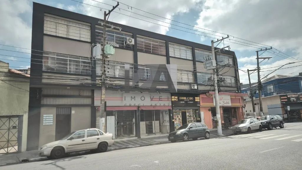 Salas Comerciais no Centro de Osasco, com 3 banheiros, no Edifício Guaiuba, 2º andar, são 