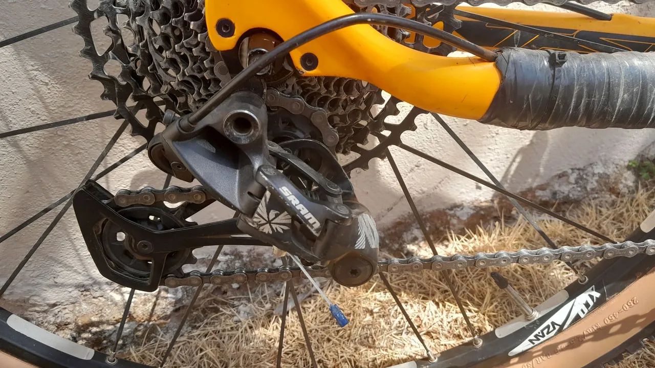 TSW Rocket Carbono tamanho L grupo Sram Nx 12V  - Foto 4