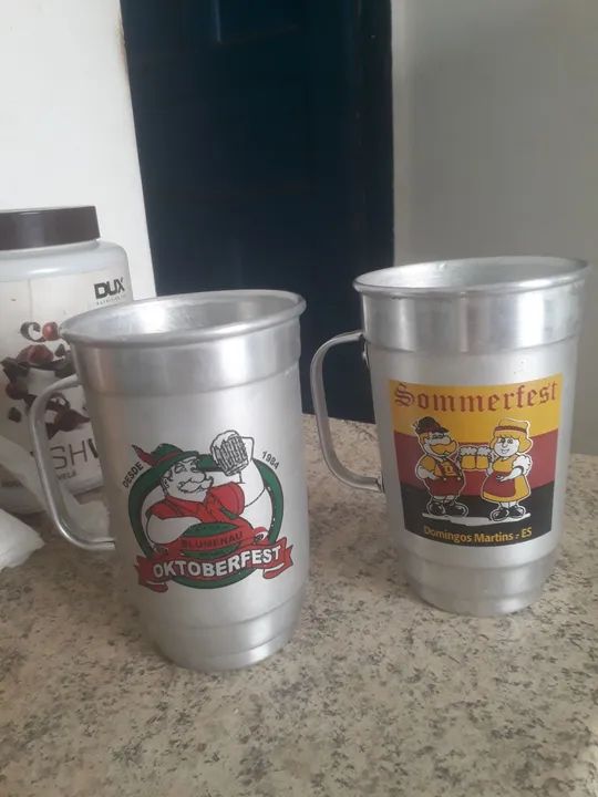 Canecas de alumínio antigas  Oktoberfest/ Summerfest 