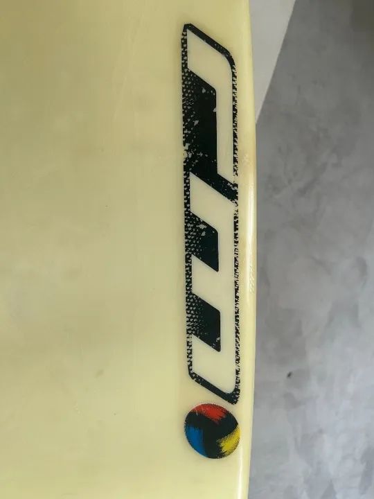 Prancha Autografada por Gabriel Medina e Ricardo Martins - Edição Exclusiva Volcom 5?6? - Foto 4