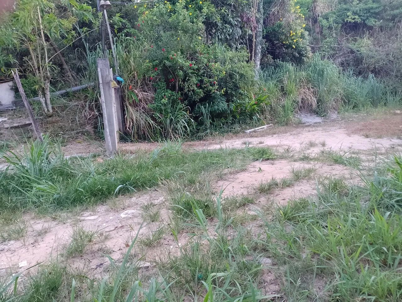 Terreno com acesso asfaltado 10 x 10 ,pronto p construir em saguarema a 2 km da praia  - Foto 6