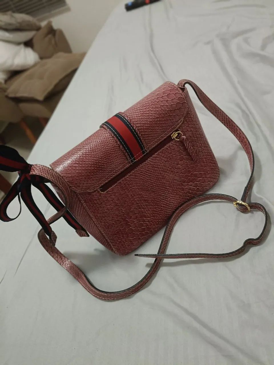 Bolsa Couro Café seminova - Foto 4