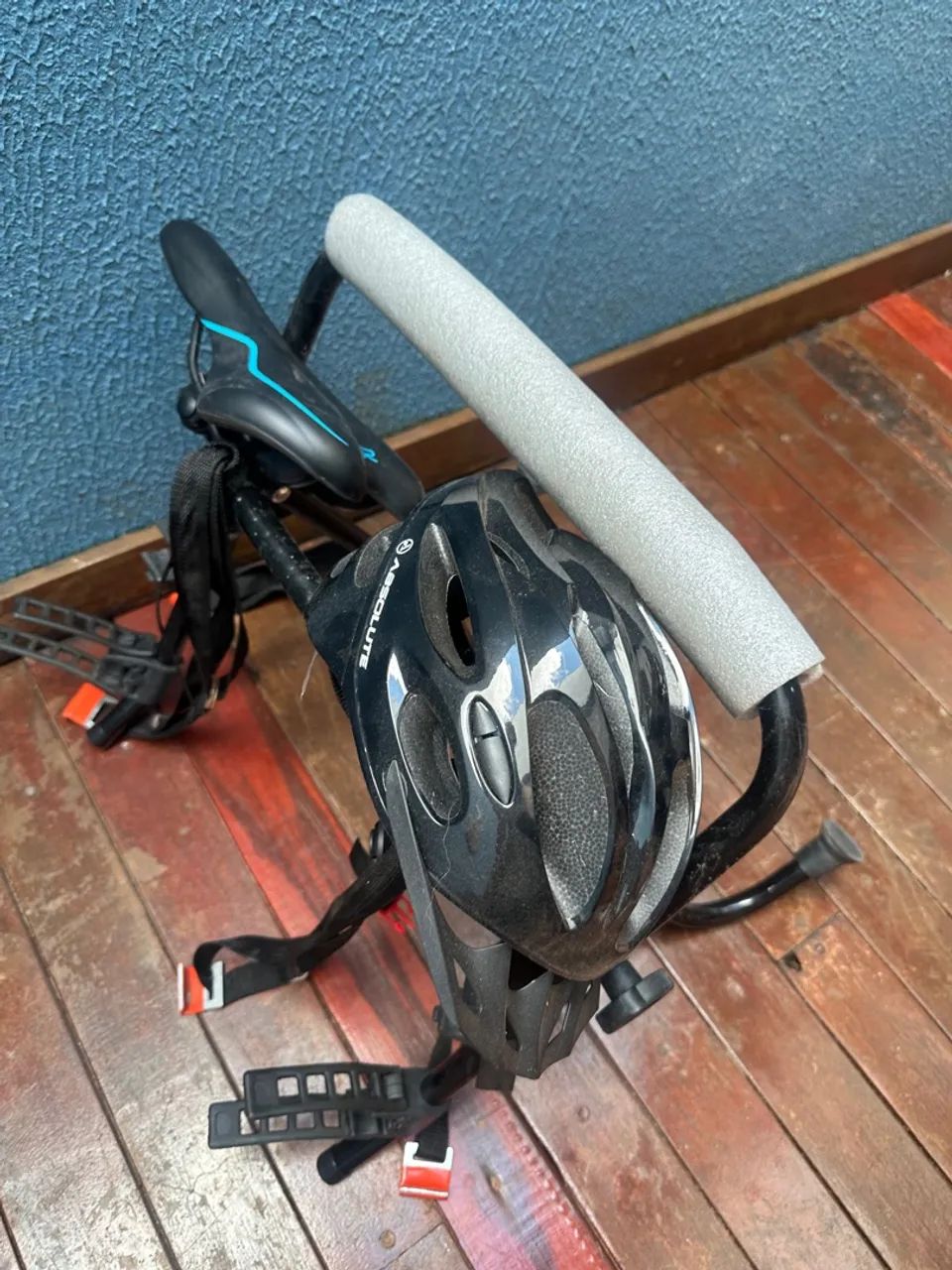 Suporte de bike / capacete / banco 